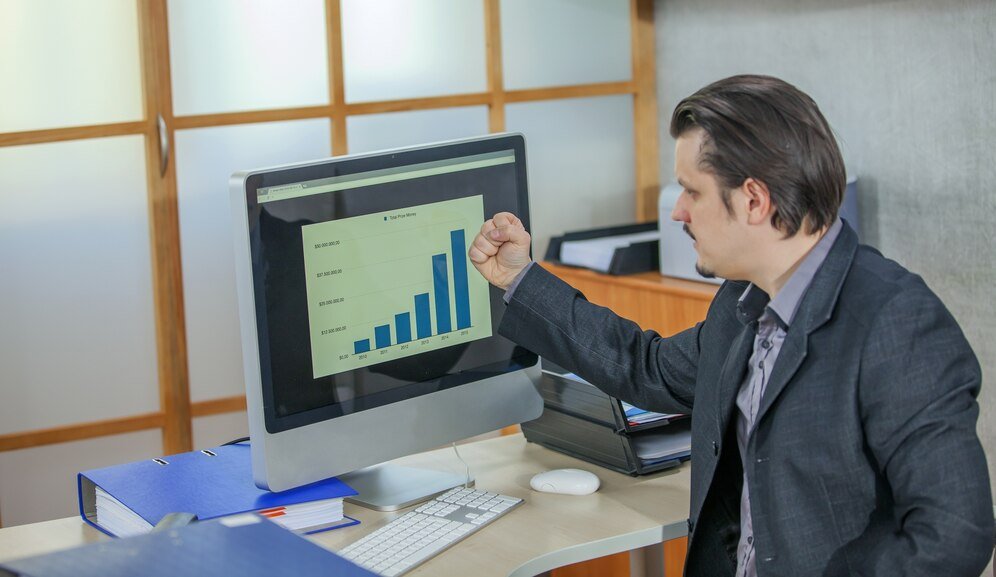 Implementing Conversion Rate Optimization (CRO): Strategies to Boost Your Website’s Performance